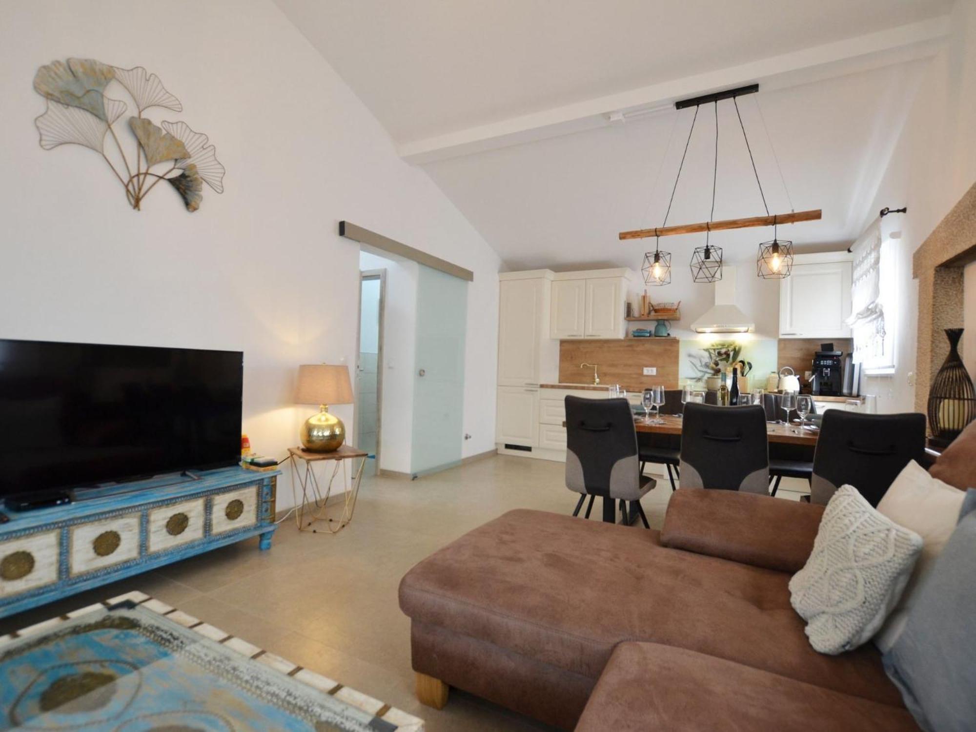 Holiday home Three Bedroom With Pool *
